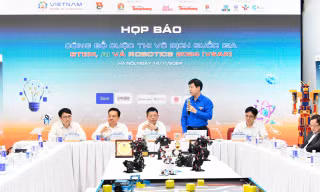VSAR 2024: Sân chơi giúp học sinh làm quen với lập trình, công nghệ để hội nhập