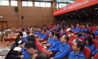 Tăng cường giáo dục lý tưởng cách mạng, đạo đức cho thế hệ trẻ trong bối cảnh chuyển đổi số
