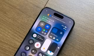 Tính năng mới gây tranh cãi: iPhone sẽ tự khởi động lại sau 4 ngày không sử dụng