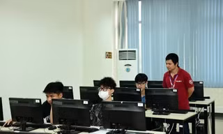 Thí sinh từ Nghệ An là thủ khoa kỳ thi Đánh giá tư duy của kíp thi bù do trục trặc hệ thống