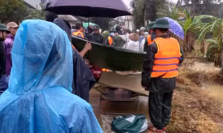 Bí thư Đảng ủy xã tại Thừa Thiên - Huế bị lũ cuốn trôi