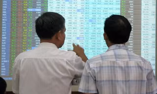 'Chứng khoán đang quá hưng phấn'