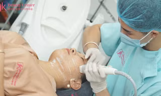 Bí quyết trẻ trung, xinh đẹp như thời thanh xuân của nữ diễn viên Thu Hương