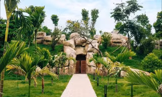 Cầu vồng trong đêm