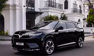VinFast VF 9 có gì để tự tin cạnh tranh với các xe xăng cùng tầm giá?