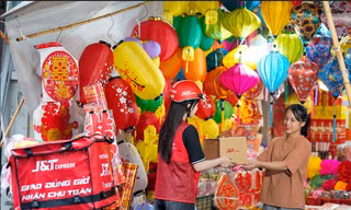 Chuyển phát nhanh tiếp đà tăng trưởng, đáp ứng nhu cầu giao nhận sau Tết