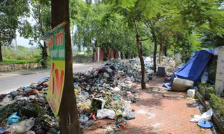 Bãi Nam Sơn thông xe, nhiều nơi ở Hà Nội vẫn ùn ứ rác thải