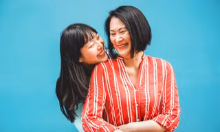 Loạt thư gửi mẹ khiến giới trẻ phải xem lại bản thân, bạn có vô tâm không?