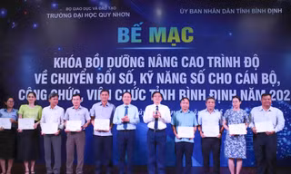 Hơn 6.900 cán bộ Bình Định hoàn thành khóa đào tạo kỹ năng số trước ngày vận hành bộ máy mới