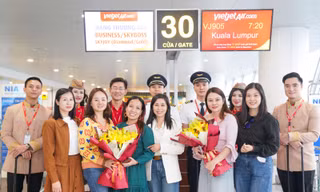 Vietjet chào mừng chuyến bay đầu tiên giữa Kuala Lumpur (Malaysia) và Hà Nội