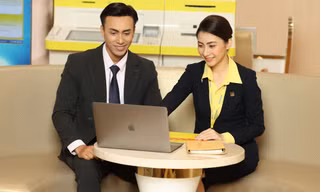 Dịch vụ xuất sắc – Đòn bẩy giúp ngân hàng phát triển bền vững