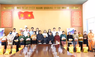 PC Đắk Nông: Nhiều hoạt động tri ân, từ thiện ý nghĩa dịp cuối năm