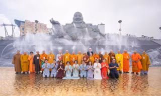 Phó Chủ tịch ICDV gọi núi Bà Đen là “thiên đường” khi đến tham quan và thảo luận về Vesak 2025