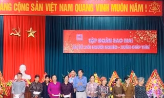 Sao Mai Group mang 'Tết ấm' đến với hơn 1.000 hộ nghèo, hộ khó khăn tỉnh Thanh Hóa