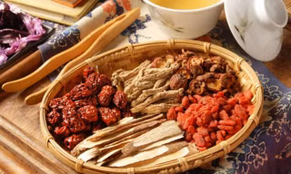Bài thuốc bổ huyết, hoạt huyết, phá ứ từ 6 vị thuốc quý