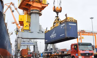 Doanh nghiệp cần lưu ý những quy định về ưu đãi thuế quan thông qua xuất xứ hàng hóa trong EVFTA