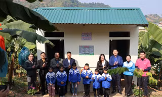 Quỹ Vì Tầm Vóc Việt tiếp tục khánh thành 20 nhà vệ sinh trường học tại Sơn La
