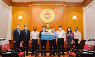 Hana Bank ủng hộ Quỹ Vắc-xin phòng, chống Covid 6 tỷ đồng 