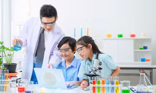 Chuyên gia đồng hành - Phụ huynh yên tâm chọn chương trình tiếng Anh cho con