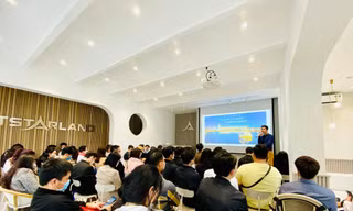 Thấy gì qua việc Vinhomes ồ ạt tuyển môi giới?