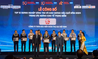 AIA Việt Nam được vinh danh Doanh nghiệp Sáng tạo và Kinh doanh hiệu quả
