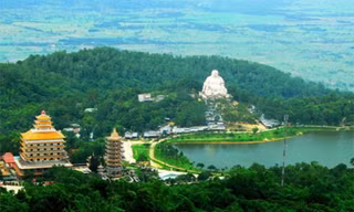 Du lịch núi Cấm cần những mùa thương nhớ