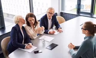 10 câu hỏi giúp bạn làm chủ buổi phỏng vấn xin việc