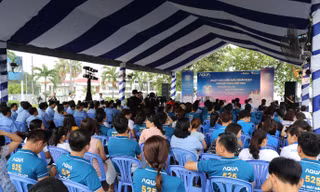 Lễ khai mạc phát động Ngày hội hiến máu nhân đạo với sự tham gia hàng trăm công nhân viên AQUA Việt Nam