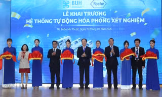Nhiều chuyên gia y tế quy tụ về hội nghị khoa học thường niên 