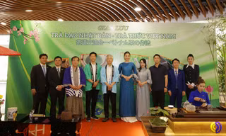 Trà Đạo Nhật Bản và trà Thức Việt Nam 