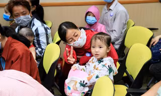 Tiếp nối chương trình vì miền Trung, Điện Máy Xanh mang ‘Tết sớm’ đến trẻ em hở hàm ếch