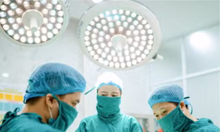 Bác sĩ Đặng Văn Định - Sở hữu bàn tay vàng trong lĩnh vực tạo hình thẩm mỹ