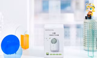 Máy lọc không khí 'nhỏ mà có võ': phân hủy luôn vi khuẩn