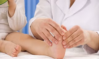 Những bí mật tuyệt vời trong sự phát triển của bé qua từng năm tuổi