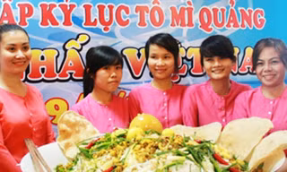 Tô mì Quảng lớn nhất Việt Nam