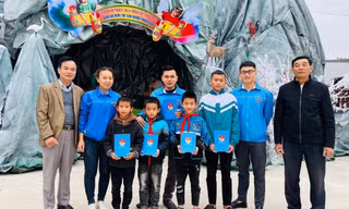 Tỉnh Đoàn, Hội LHTN tỉnh Nghệ An chúc mừng Giáng sinh 2022