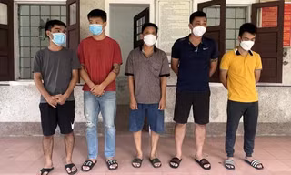 Chân sút nổi tiếng làng bóng 'phủi' xứ Nghệ làm đại lý đường dây cá độ nghìn tỷ