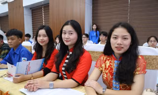 Nhiều giải pháp phát triển đảng viên trong học sinh