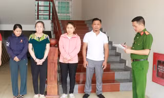 Khởi tố 4 đối tượng mua bán kem đánh răng, dầu gội giả mạo các nhãn hiệu nổi tiếng