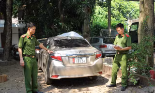 Anh trai rủ em đi trộm lại chiếc xe ô tô đã bán