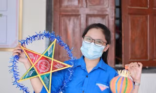 Rực rỡ đèn lồng, đèn ông sao đón Trung thu trong mùa dịch