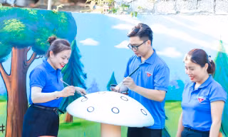 Đoàn thanh niên thiết kế vườn cổ tích trong mơ cho thiếu nhi