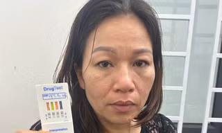 Người phụ nữ U50 'bay lắc' cùng 2 thanh niên trong phòng trọ