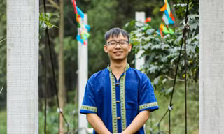 Chàng trai Khơ mú là Đảng viên tiêu biểu, truyền động lực cho bạn trẻ vùng cao