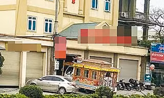 Mở cửa phòng khách sạn phát hiện người đàn ông tử vong từ lâu, bốc mùi hôi thối