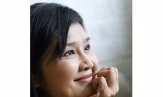 Nhà báo Thu Uyên nói về việc 'lật mặt' nhà ngoại cảm 'dỏm'
