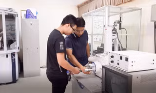 5 ngành đào tạo của Đại học Quốc gia Hà Nội được QS thế giới 2021 xếp hạng 