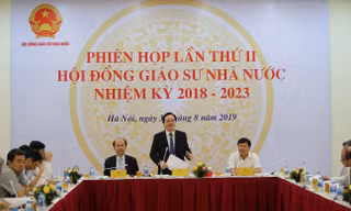Yêu cầu ủy viên hội đồng giáo sư công khai toàn bộ lý lịch khoa học