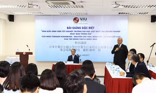 Một buổi giảng bài đặc biệt tại ĐH Việt Nhật
