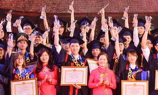 Tuyên dương 84 Thủ khoa “đầu ra” xuất sắc của Hà Nội. Ảnh mang tính minh họa